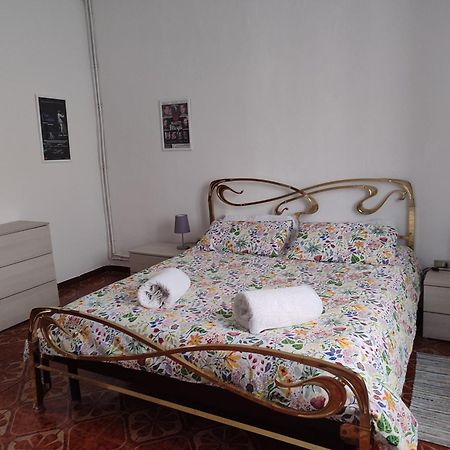 Appartamento Isabella ปิสโตยา ภายนอก รูปภาพ